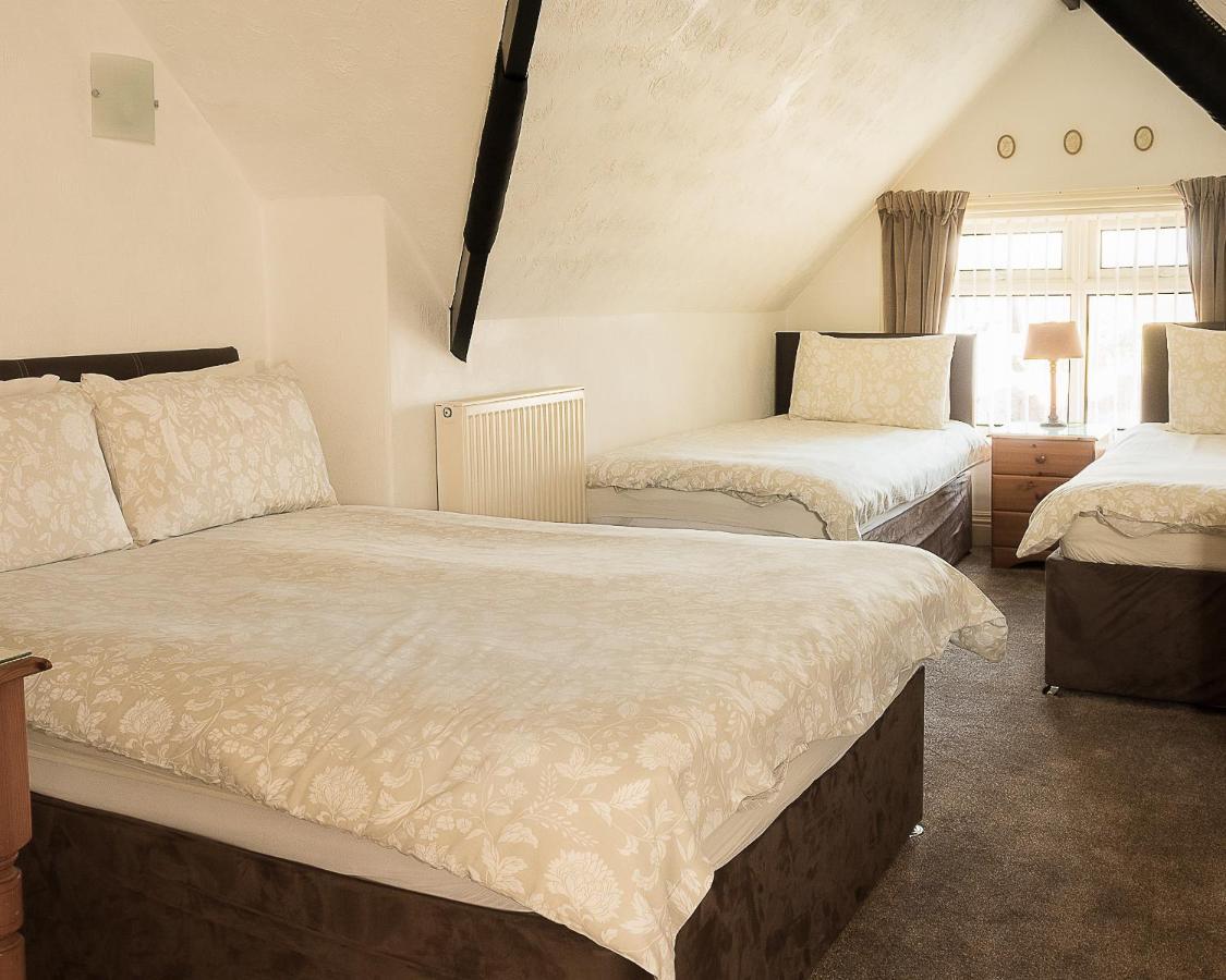 Crescent Lodge Guest House Whitby Oda fotoğraf